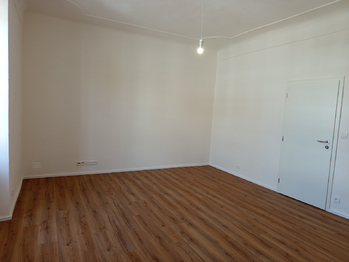 Pronájem bytu 4+kk v osobním vlastnictví 77 m², Znojmo