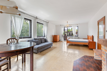Prodej domu 221 m², Praha 6 - Nebušice