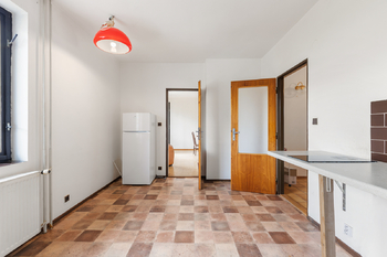 Prodej domu 221 m², Praha 6 - Nebušice