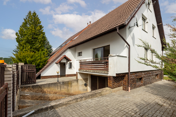 Prodej domu 221 m², Praha 6 - Nebušice