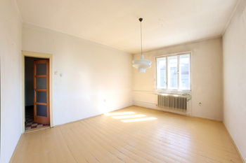 +420 604 191 744 I denisa.myslivcova@re-max.cz - Prodej jiných prostor 160 m², Ostrava