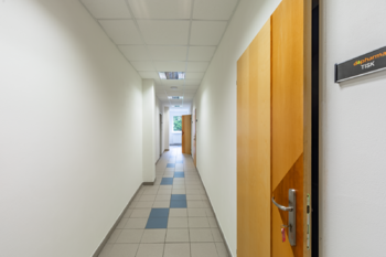Pronájem kancelářských prostor 987 m², Litvínov