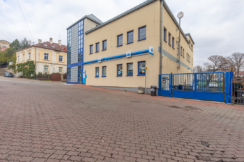 Pronájem kancelářských prostor 987 m², Litvínov