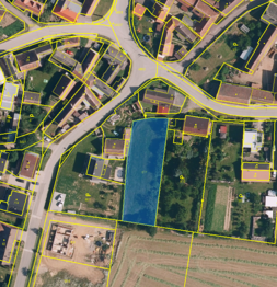 Prodej pozemku 1472 m², Dolní Lažany
