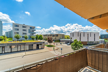 Prodej bytu 1+kk v osobním vlastnictví 32 m², Praha 9 - Černý Most