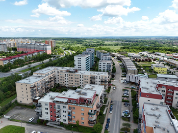Prodej bytu 1+kk v osobním vlastnictví 32 m², Praha 9 - Černý Most