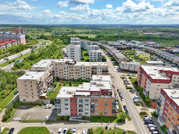 Prodej bytu 1+kk v osobním vlastnictví 32 m², Praha 9 - Černý Most
