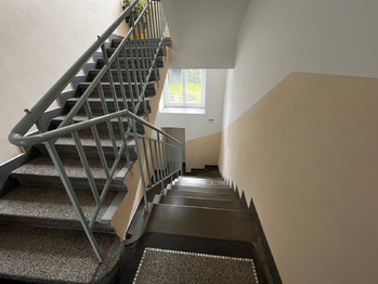 Pronájem bytu 2+1 v osobním vlastnictví 56 m², Slaný