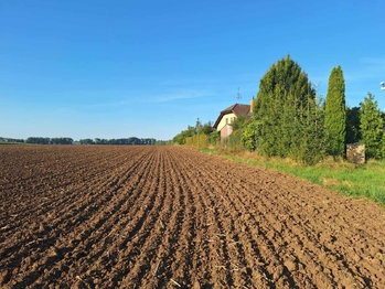 Prodej pozemku 1586 m², Drnovice