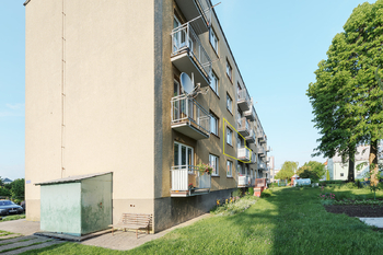 Pohled jižní strana - Pronájem bytu 3+1 v osobním vlastnictví 65 m², Lanškroun