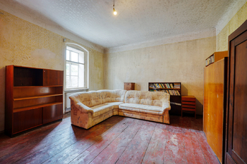 Prodej domu 677 m², Úterý