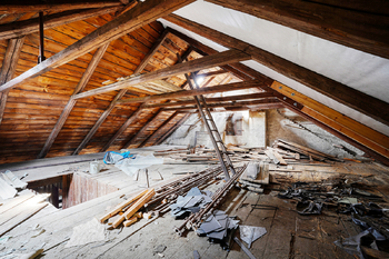 Prodej domu 677 m², Úterý