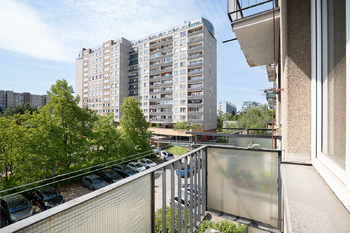 Pohled z balkónu - Prodej bytu 2+1 v osobním vlastnictví 55 m², Praha 4 - Záběhlice