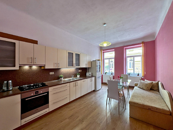 Prodej domu 220 m², České Budějovice