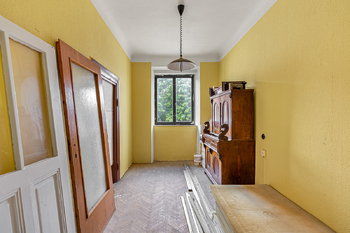 Prodej obchodních prostor 250 m², Kostelec nad Černými lesy