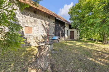 Prodej chaty / chalupy 44 m², Nesvačily