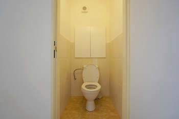 WC - Prodej bytu 3+1 v osobním vlastnictví 83 m², Praha 5 - Stodůlky