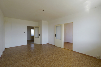 obývací pokoj  - Prodej bytu 3+1 v osobním vlastnictví 83 m², Praha 5 - Stodůlky