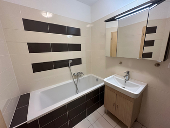 Prodej bytu 3+kk v osobním vlastnictví 79 m², Slavkov u Brna