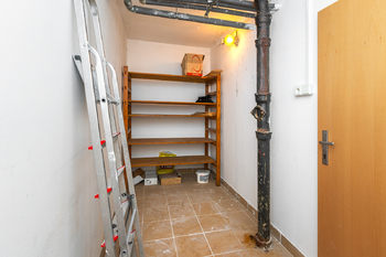 Prodej bytu 3+1 v osobním vlastnictví 97 m², Praha 9 - Kyje