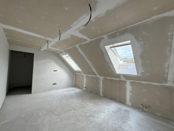 Prodej domu 208 m², Poštovice