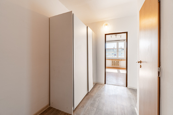 Pronájem bytu 2+kk v osobním vlastnictví 45 m², Praha 8 - Kobylisy