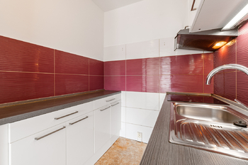 Pronájem bytu 2+kk v osobním vlastnictví 45 m², Praha 8 - Kobylisy