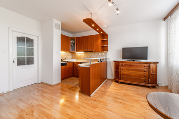 Pronájem bytu 2+kk v osobním vlastnictví 44 m², Praha 9 - Černý Most