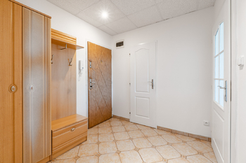 Pronájem bytu 2+kk v osobním vlastnictví 44 m², Praha 9 - Černý Most