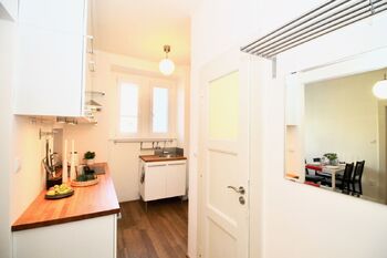 Pronájem bytu 2+1 v osobním vlastnictví 53 m², Praha 8 - Libeň