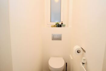 Pronájem bytu 2+1 v osobním vlastnictví 53 m², Praha 8 - Libeň