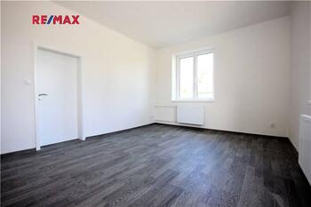Pronájem bytu 2+kk v osobním vlastnictví 63 m², Opařany