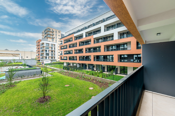 Pronájem bytu 1+kk v osobním vlastnictví 45 m², Praha 9 - Hloubětín