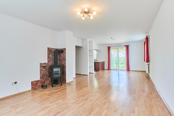 Prodej domu 206 m², Chýnice