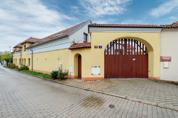 Prodej bytu 3+kk v osobním vlastnictví 87 m², Praha 5 - Zličín