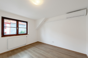 Prodej bytu 3+kk v osobním vlastnictví 87 m², Praha 5 - Zličín