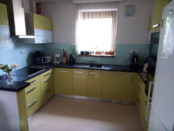 Prodej domu 206 m², Šumná