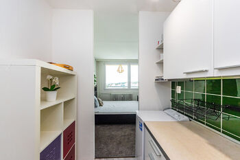 Pronájem bytu 1+kk v družstevním vlastnictví 32 m², Praha 6 - Vokovice