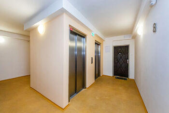 Pronájem bytu 1+kk v družstevním vlastnictví 32 m², Praha 6 - Vokovice