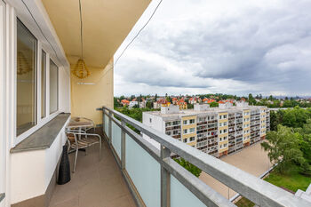 Pronájem bytu 1+kk v družstevním vlastnictví 32 m², Praha 6 - Vokovice