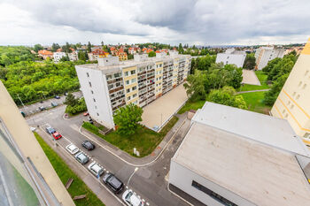 Pronájem bytu 1+kk v družstevním vlastnictví 32 m², Praha 6 - Vokovice
