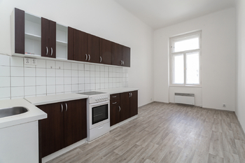 kuchyně - Pronájem bytu 3+1 v osobním vlastnictví 120 m², Praha 5 - Smíchov