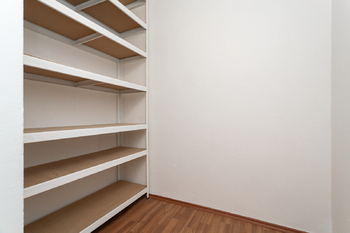 komora - Pronájem bytu 3+1 v osobním vlastnictví 120 m², Praha 5 - Smíchov