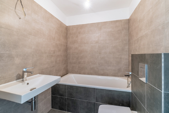 Prodej bytu 3+kk v osobním vlastnictví 134 m², Praha 5 - Třebonice