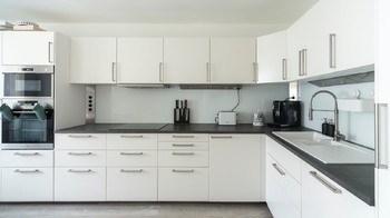 Prodej bytu 3+1 v osobním vlastnictví 76 m², Praha 4 - Chodov