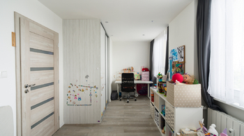 Prodej bytu 3+1 v osobním vlastnictví 76 m², Praha 4 - Chodov
