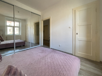 Pronájem bytu 2+kk v osobním vlastnictví 58 m², Praha 7 - Holešovice