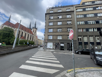 Pronájem bytu 2+kk v osobním vlastnictví 58 m², Praha 7 - Holešovice