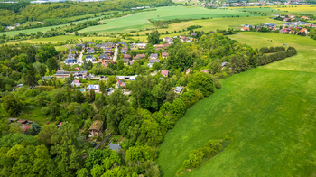 Prodej pozemku 1057 m², Mezouň