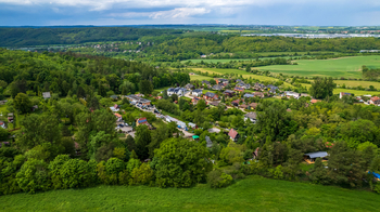 Prodej pozemku 1057 m², Mezouň